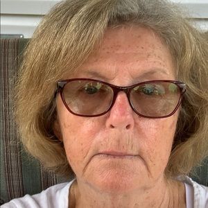 Meet your Posher, Sharon